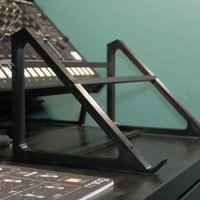 2022 Bedford Studio Solutions Large 45 Desktop Studio Stand B... new