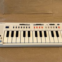 used 1980s Casio PT-20 29-Key Mini Synthesizer White
