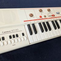 used 1981 - 1982 Casio MT-40 Casiotone 37-Key Synthesizer White