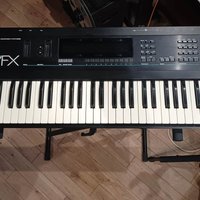 1989 Ensoniq VFX Dynamic Component Synthesiser Black used