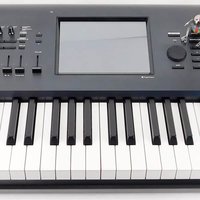used 2000s Korg KORG Kronos X 73 Synthesizer Keyboard +Top Zustand ...