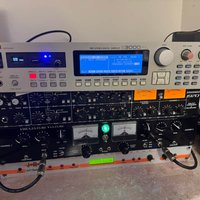 1996 Akai USB - S3000XL MIDI Stereo Digital S&ler White used