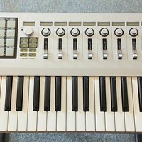 Korg Kontrol 49 Midi Controller Silver