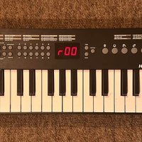 2022 Alesis Harmony 32 Portable Keyboard Black