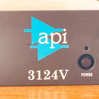 2017 - Present API 3124V 4-Channel Mic Pre& Black used