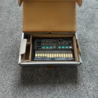 2016 - 2022 Korg Volca FM Digital FM Synthesizer/Sequencer Black