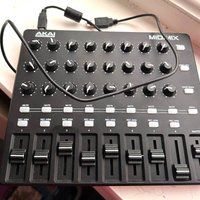 2010s Akai MIDImix Portable Mixer/DAW Controller Black used