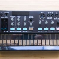 2016 - 2022 Korg Volca FM Digital FM Synthesizer/Sequencer Black