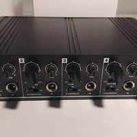 2010s dbx DI4 Active 4-Channel Direct Box with Line Mixer Black used