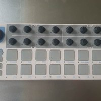 2014 - Present Arturia BeatStep MIDI Controller White used