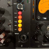 2016 - Present API 512V 500 Series Mic Pre& Module Black used