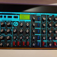 used 2005 - 2015 Moog Minimoog Voyager RME Rack Mount Edition Monop...