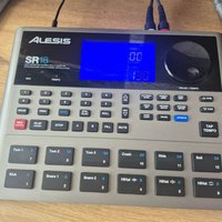 2025s Alesis SR-18 Black