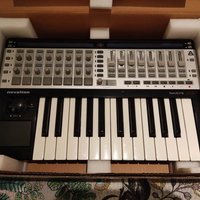 2008 Novation ReMOTE 25 SL MIDI Controller Gray