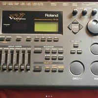 used 2000 Roland TD 10 VDrum module with TDW1 Expansion Black