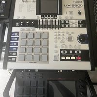 2000s Roland MV-8800 Production Studio S&ler and Workstation...
