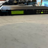 used 2000s Alesis DM5 Electronic Drum Module Black