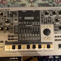 used 1998 - 2002 Roland MC-505 Groovebox Gray