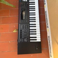 used 2018 - Present Roland Juno DS61 Synthesizer Black