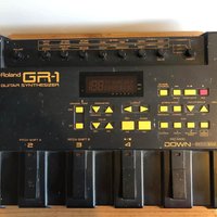 1992 - 1996 Roland GR-1 Guitar Synthesizer Black