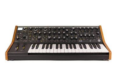 Moog Subsequent 37 Paraphonic Analogue Desktop Synthesizer