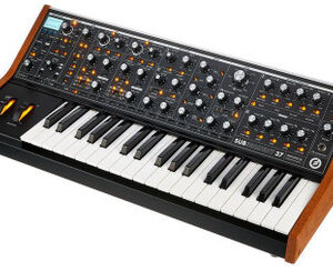 Moog Subsequent 37 Paraphonic Analogue Desktop Synthesizer - Image 2