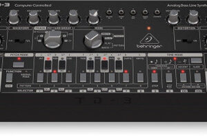 Behringer TD-3-BK Analogue Bass Line Synthesizer in Black - Image 2