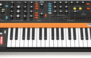 Behringer Poly D Analogue 4-Voice Polyphonic Synthesizer - Image 2