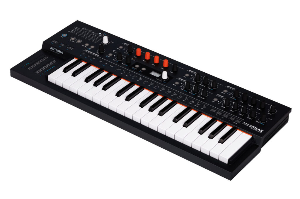 Arturia MiniFreak Hybrid Synthesizer