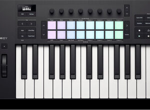 Novation Launchkey 25 MK4 Key MIDI Keyboard & Controller - Image 1
