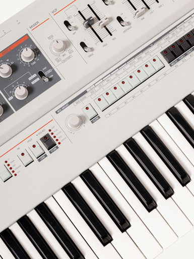 UDO Super 6 - 12 Voice Binaural Analogue Hybrid Synthesizer in White
