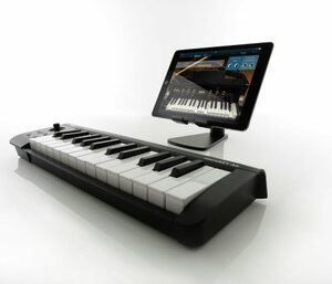 Korg MicroKey Air 25 Key Bluetooth MIDI Keyboard - Image 6