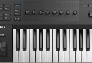 Native Instruments Komplete Kontrol A25 MIDI Keyboard & Controller - Image 1
