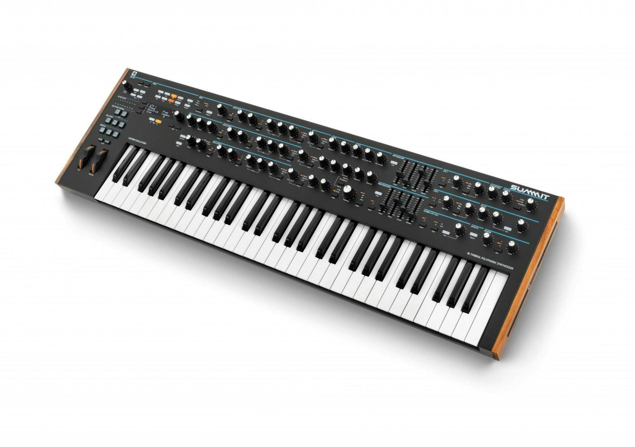 Novation Summit Two-part 16-voice 61 Key Polyphonic Synth