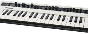 Yamaha reface CS Compact Synthesizer - Image 6