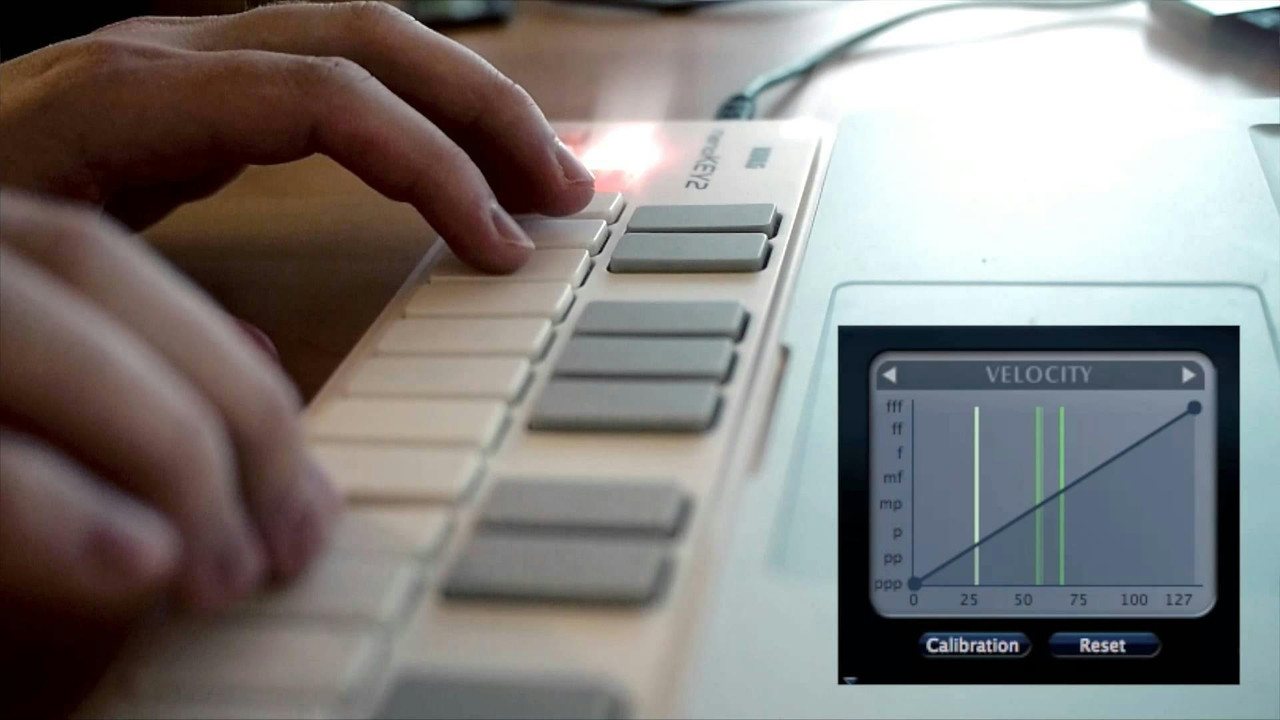 Korg nanoKEY2 MIDI Keyboard in White