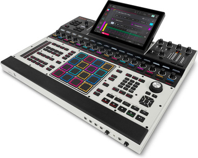 Akai MPC XL Standalone Sampler & Sequencer