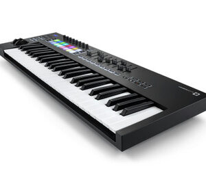 Novation Launchkey Mk3 49-Key MIDI Keyboard & Controller - Image 6
