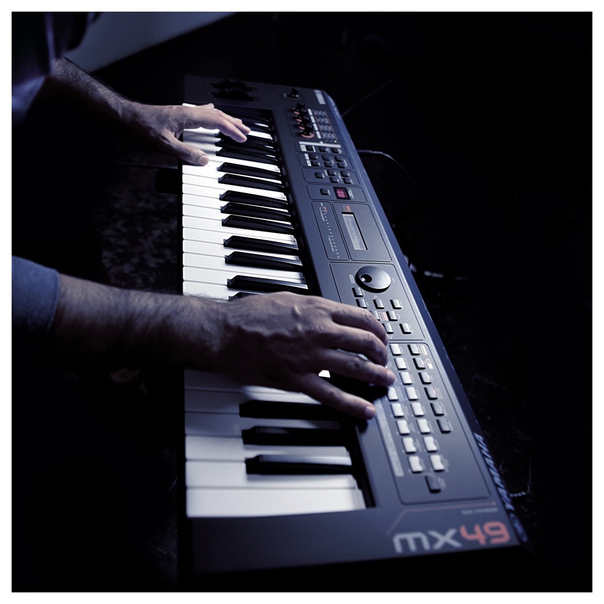 Yamaha MX49 II Music Production Synthesizer Black - Image 4