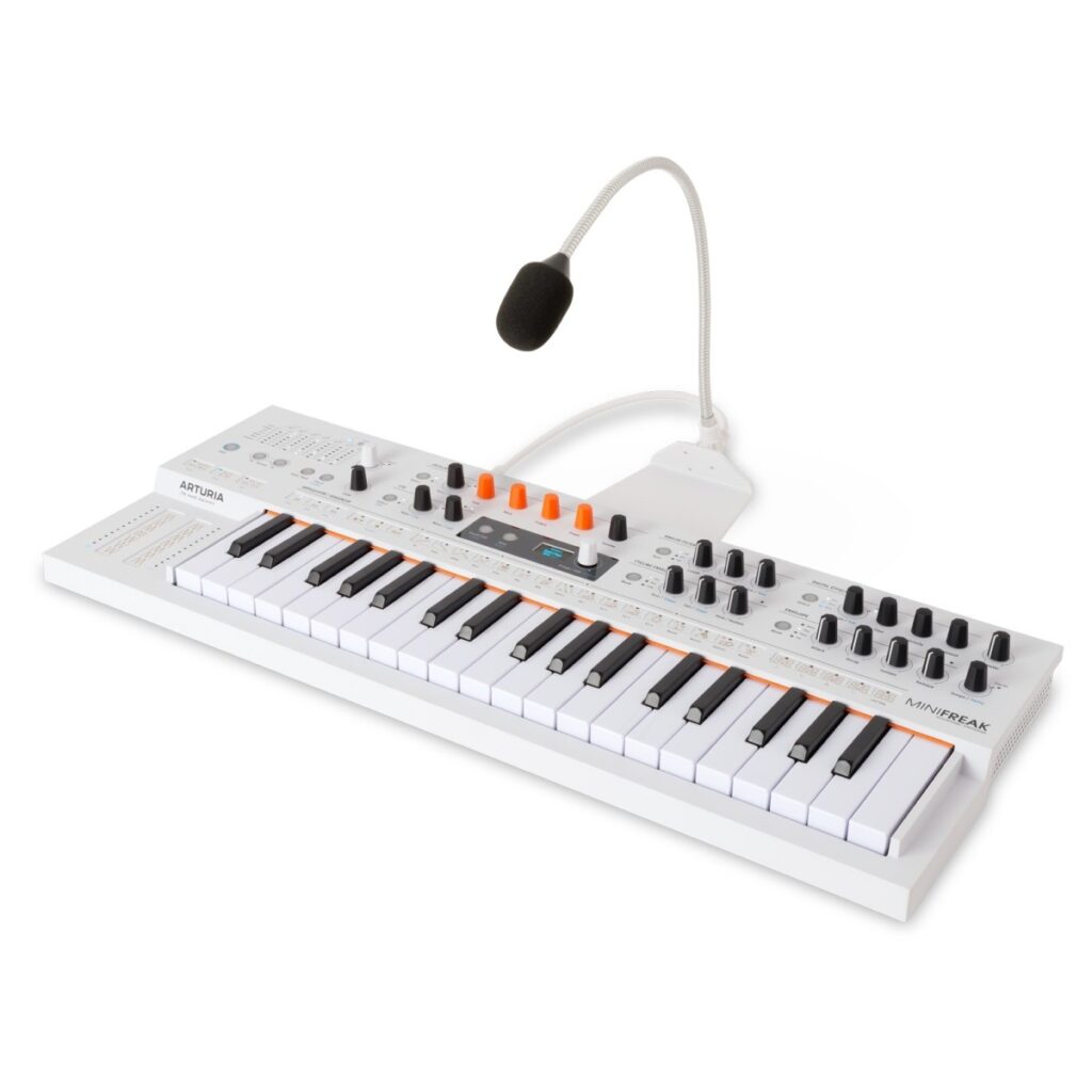 Arturia MINIFREAK Polyphonic Hybrid Synthesizer Vocoder Edition