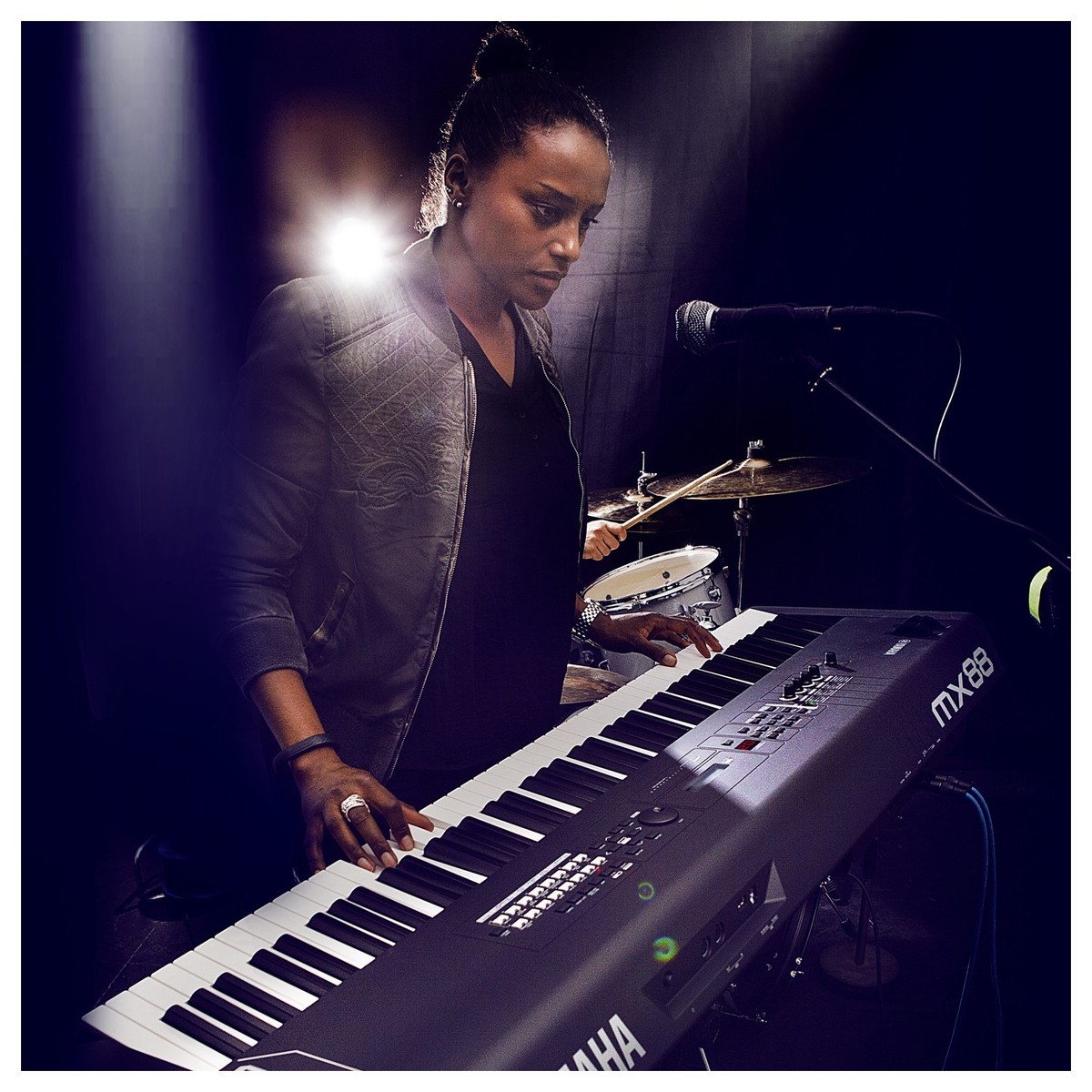 Yamaha MX88 Music Production Synthesizer Black - Image 4