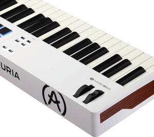 Arturia KeyLab Essential 88 MK3 in White