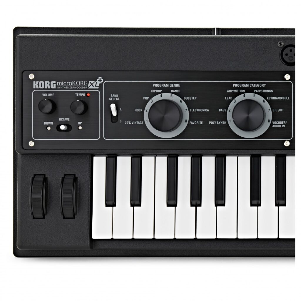 Korg microKORG XL + Synthesizer/Vocoder