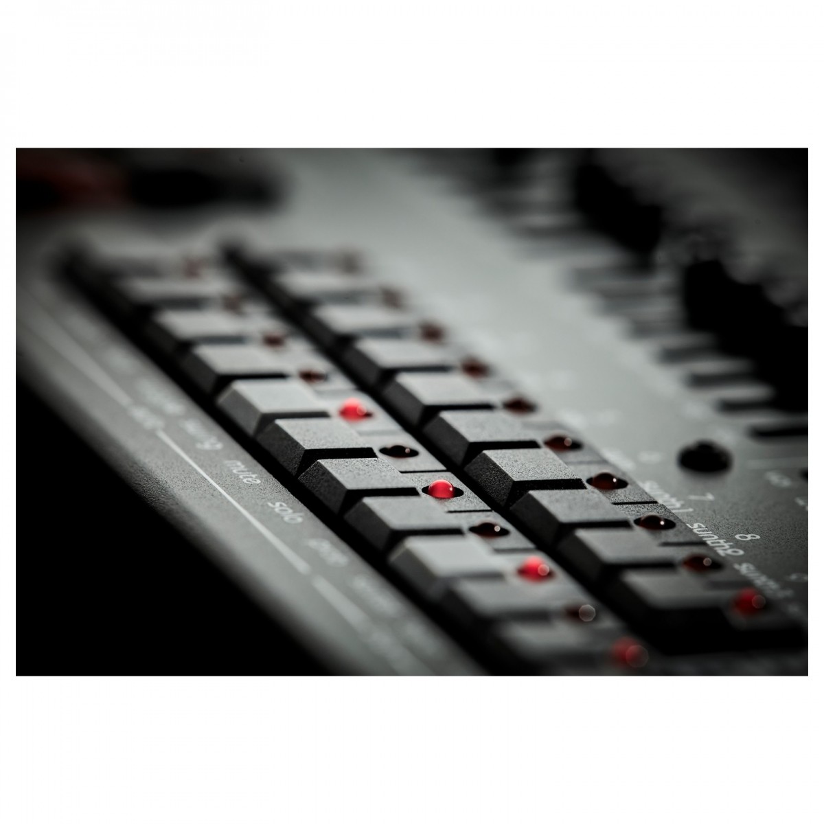 Twisted Electrons Blast Beats - Image 4