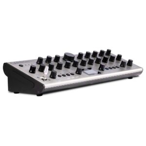Modal Electronics CARBON8M 8-Voice Polyphonic Synthesizer Module - Image 2