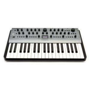 Modal Electronics CARBON8 8-Voice Polyphonic Synthesizer - Image 4