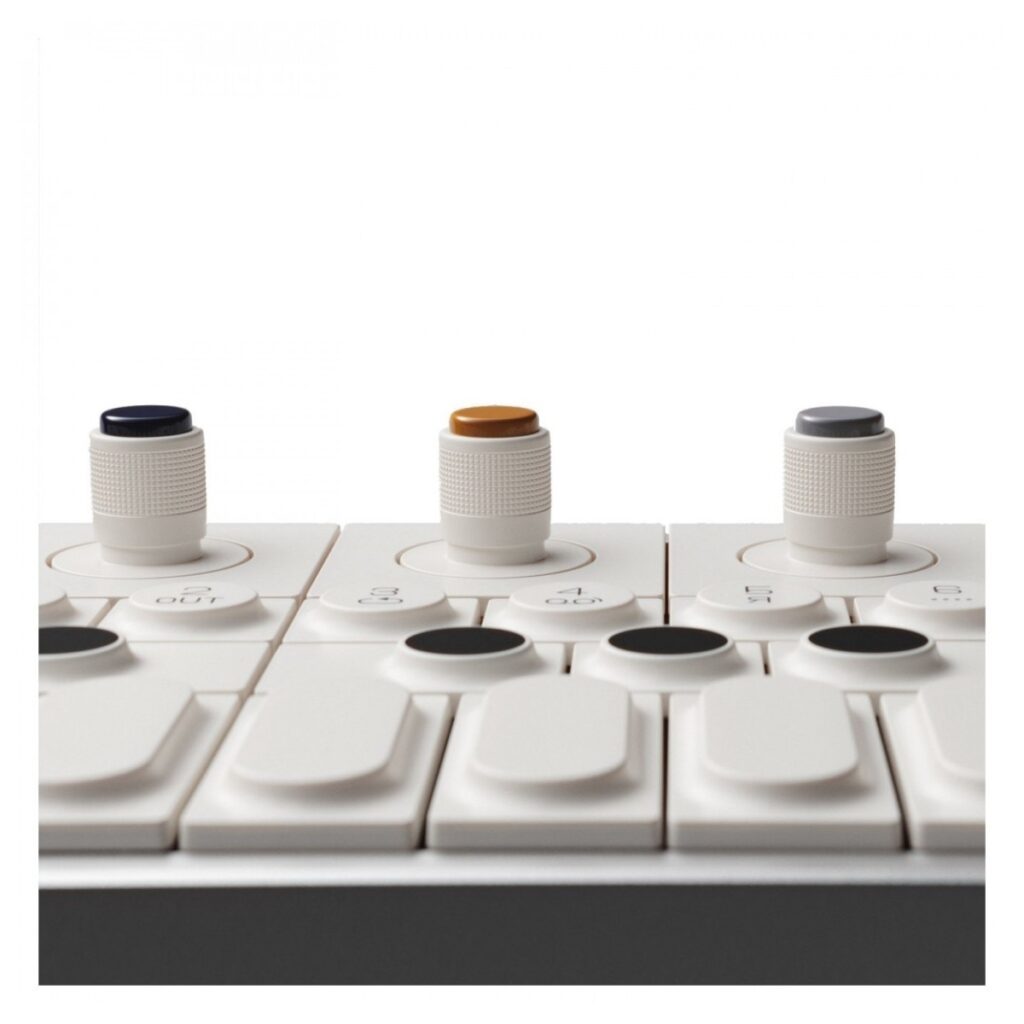 Teenage Engineering OP-1 Field System