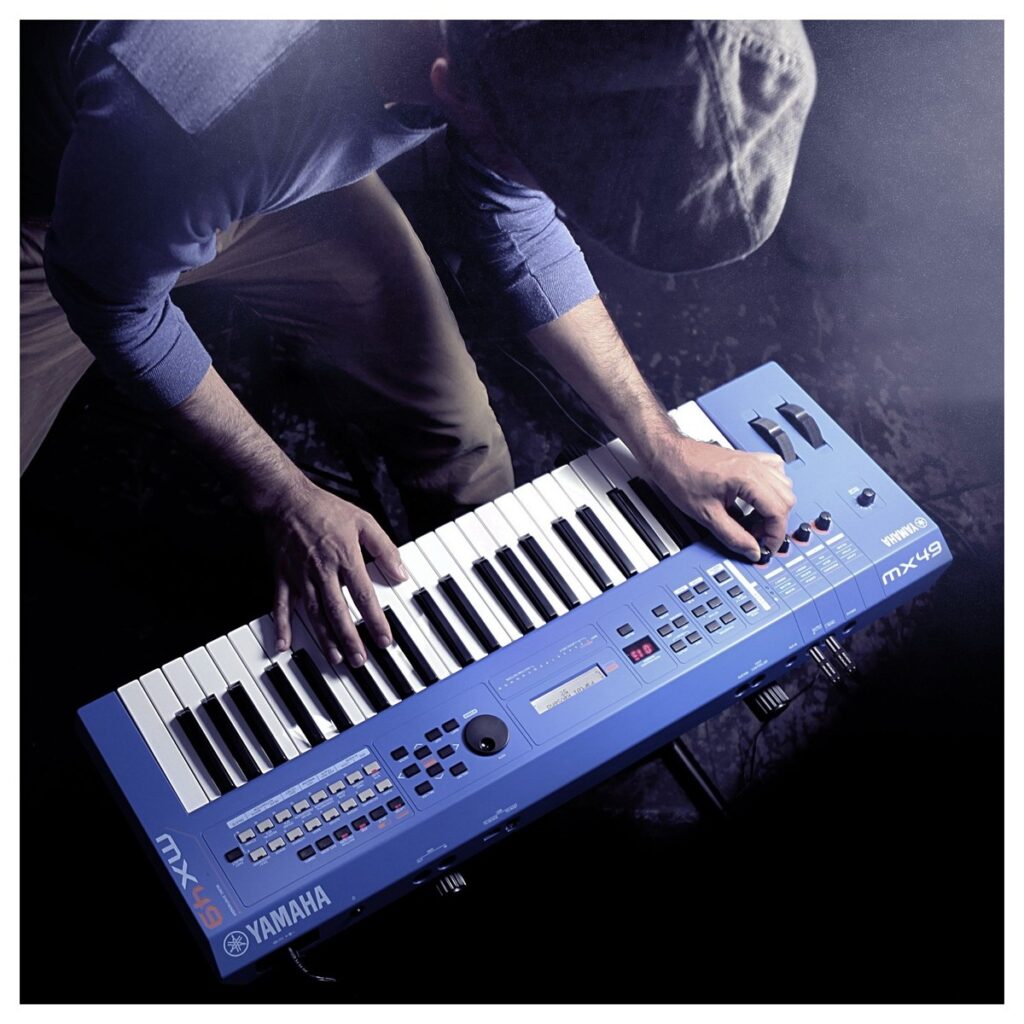 Yamaha MX49 II Music Production Synthesizer Blue