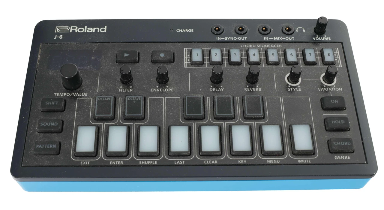 Second Hand Roland J-6 AIRA Compact Chord Sequencer #186 - Image 1